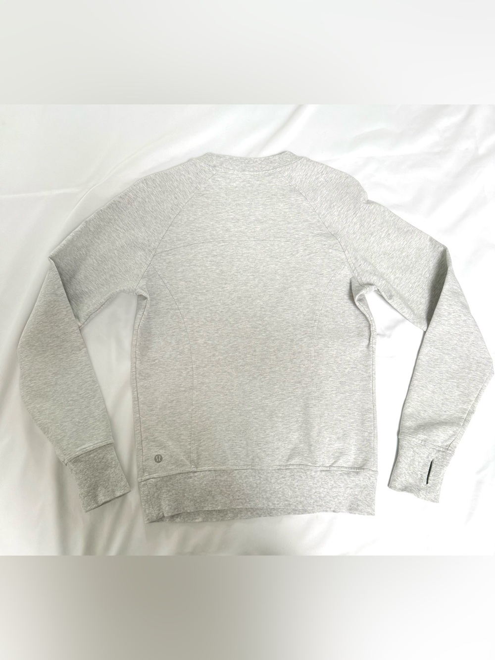 Lululemon Scuba Crew
Heathered Core Ultra Light Grey 4 - Picture 11 of 12